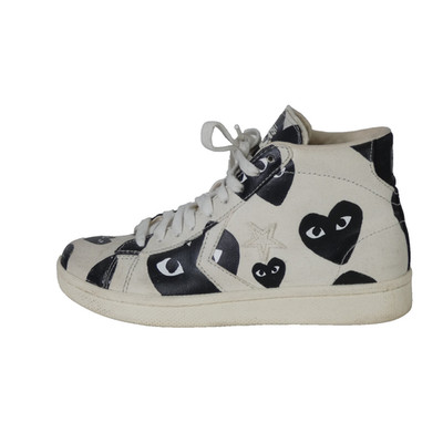 Converse x Comme des Garcons Play Hearts High Top Sneaker UK 6 EU 40 Unisex