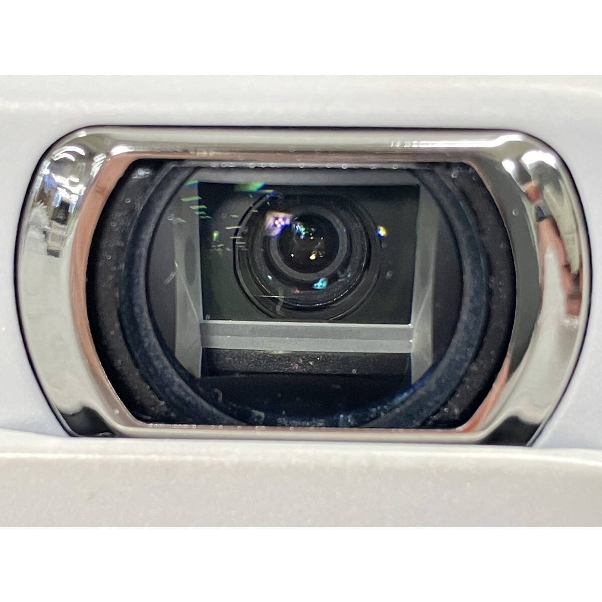 Opt N Mint* Fuji Fujifilm FinePix Z950 EXR 16MP White Compact