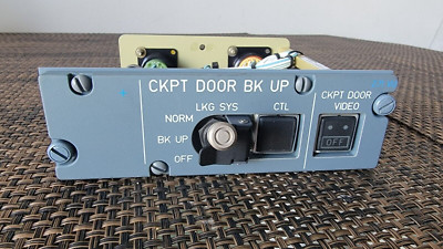 Airbus 340 CONTROL PANEL, COCKPIT DOOR BK UP  -  P/N: F9550027100397  - NEW