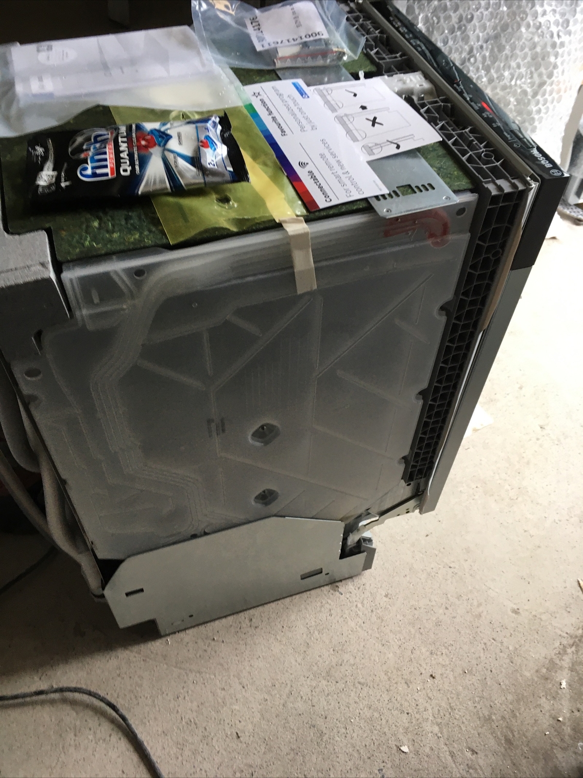 BOSCH Serie 2 SPV2HKX39G Slimline Fully Integrated WiFiDishwasher