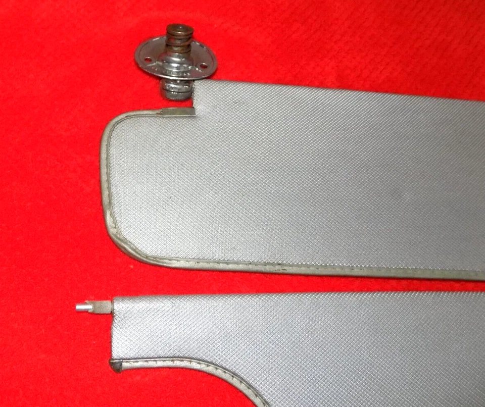 Buick Wildcat 1965 visera de sol 5716816 Foto 3 de 4