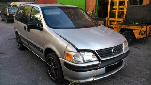 Piloto Trasero Izquierdo para OPEL SINTRA GLS 464328 - Imagen 4 de 10
