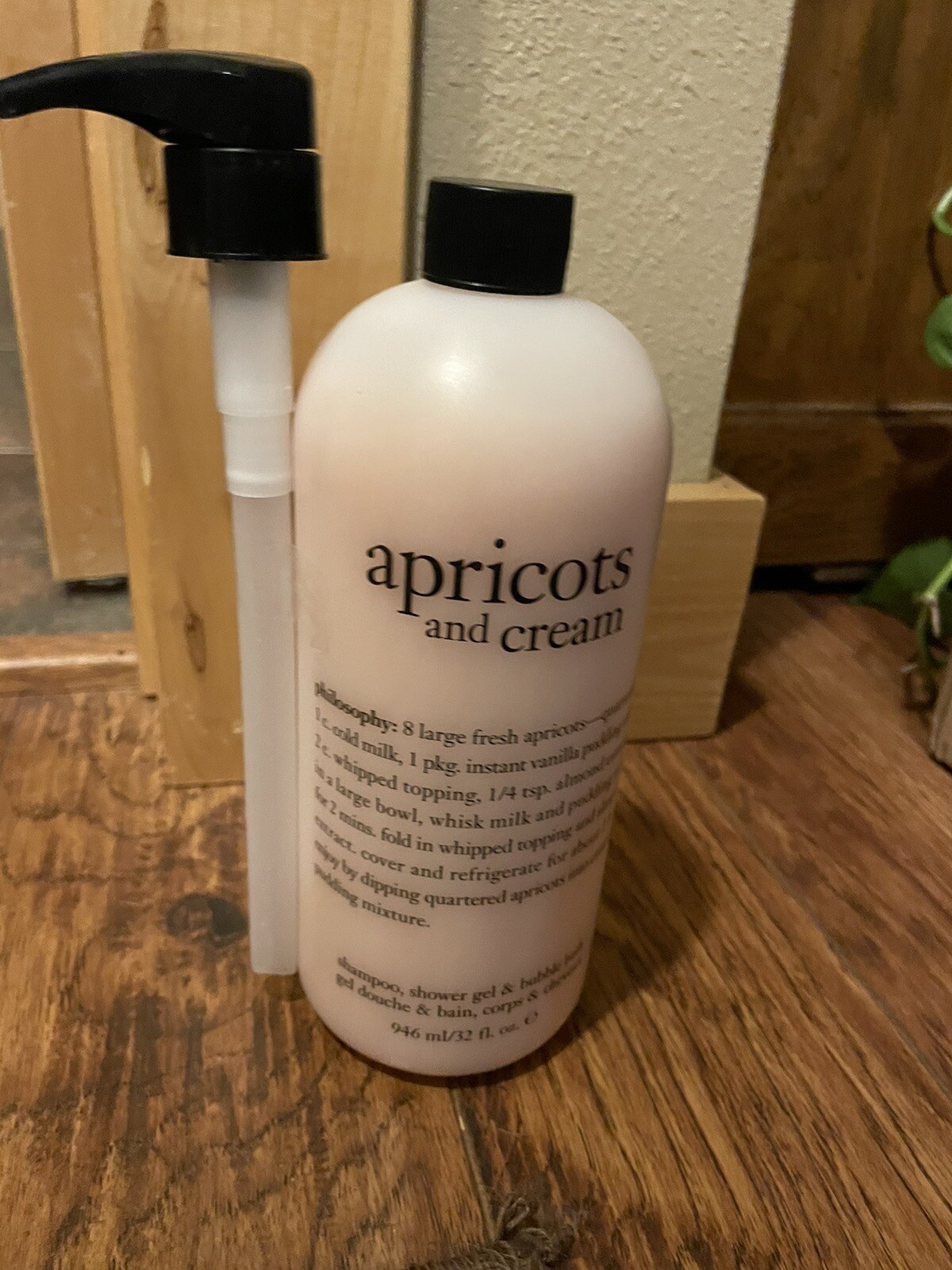 New Philosophy Apricots & Cream Shampoo / Shower Gel Bubble 32 oz Pump