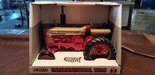 International 1/16 scale 1026 Golden Demonstrator MADE IN USA