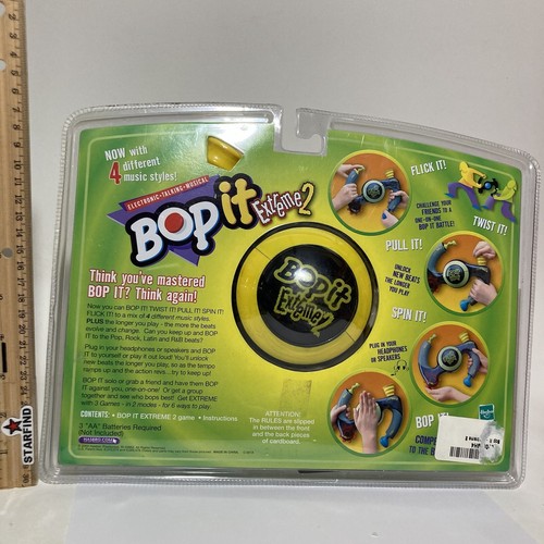 Hasbro Bop It Extreme 2 Game Electronic Talking Musical Milton Bradley NEW See⭐️ - Picture 5 of 8