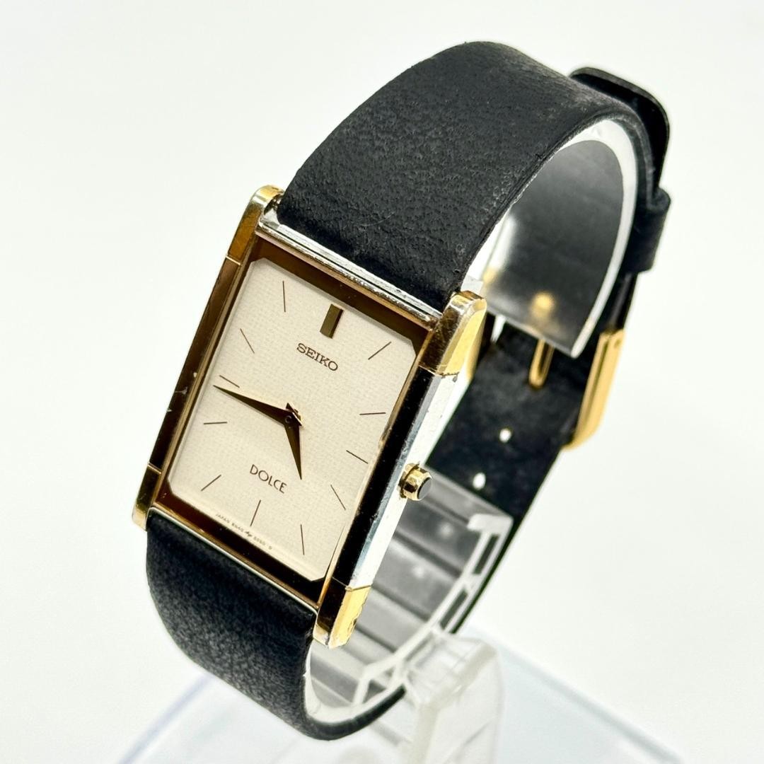 Dolce Working Dial White SEIKO Quartz Wristwatch - vintagewatches.pk