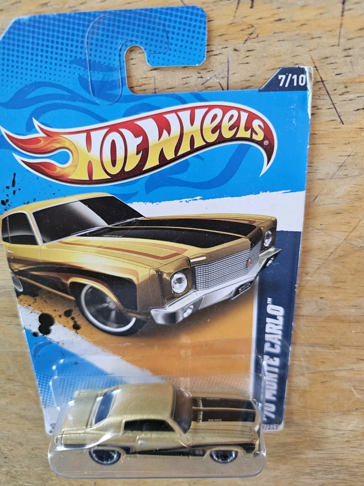 Hot Wheels '70 Monte Carlo, Gold; 2013 Muscle Mania- GM Series 7/10