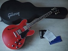 Gibson ES-335 Satin Cherry 2021 Semi-Hollow with Hard Case