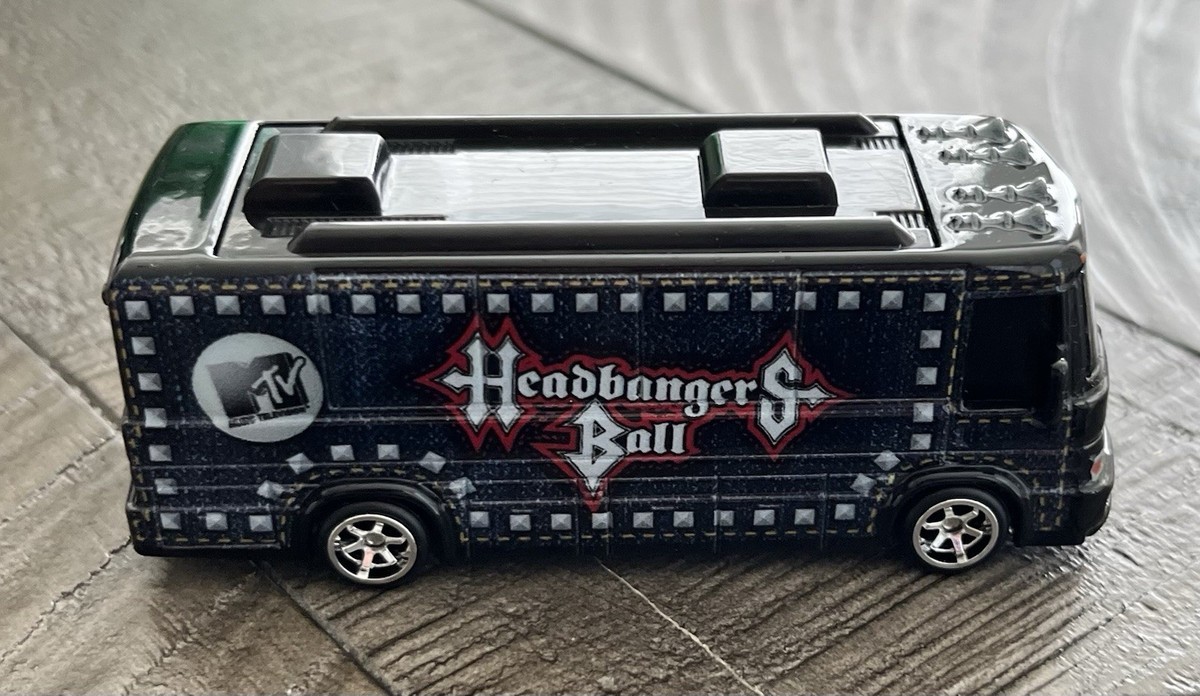 Hot Wheels Premium Pop Culture MTV Headbangers Ball HW Tour Bus