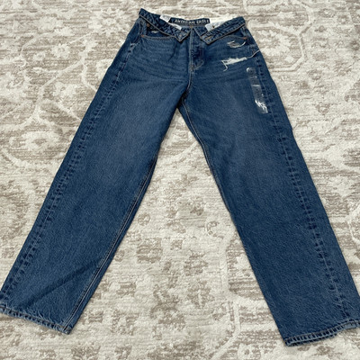 AMERICAN EAGLE Baggy Jean High Rise Women's Size 4 Short 27x29.5 Button Fly NWT