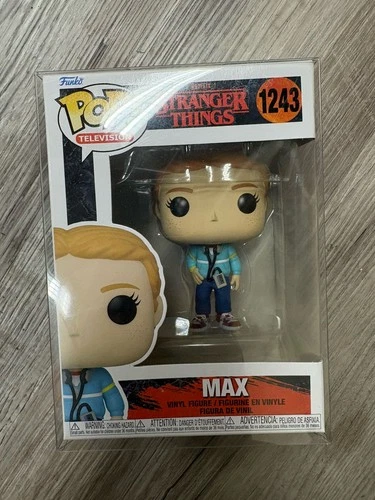 Funko Pop ! Television Netflix Stranger Things Max #1243 W/Protector VAULTED