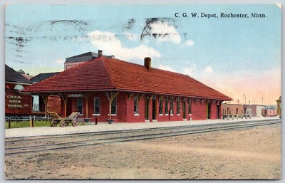 Postcard MN Rochester Minnesota CGW Depot Chicago Great Western ...
