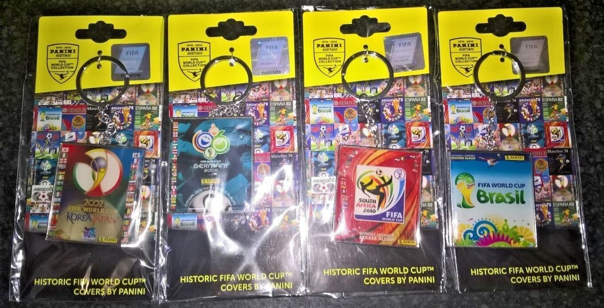 PANINI HERITAGE FIFA WORLD CUP ALBUM COVERS 1970 - 2014 KEYRINGS