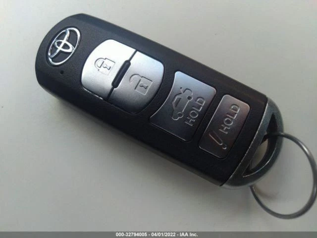 (SOLO RECOGIDA LOCAL) Tanque de combustible compatible con 16-20 YARIS 1546933 Foto 3 de 4