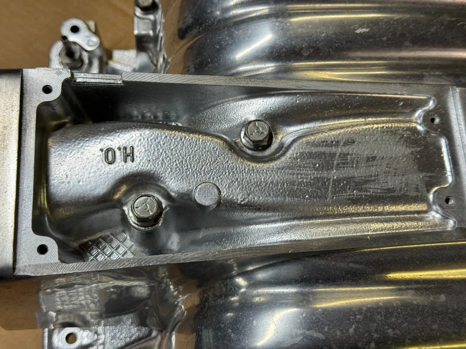 Coletor de admissão superior e inferior 86-87-93 Ford Mustang polido GT 302 HO V8 5.0L - Imagem 3 de 4