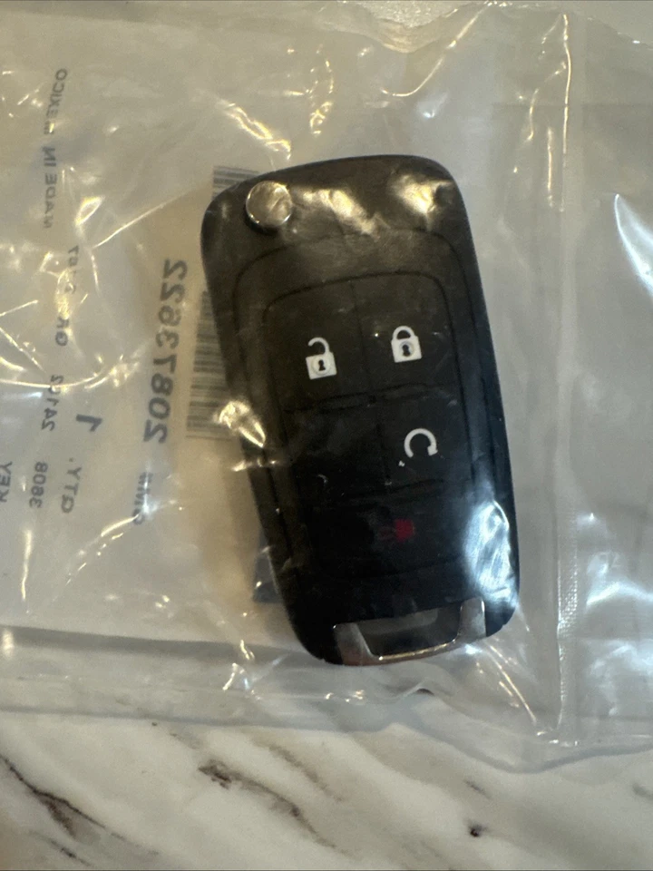 GMC GM Llavero de entrada sin llave Transmisor remoto 20873622 OEM con llave Nuevo Foto 2 de 3