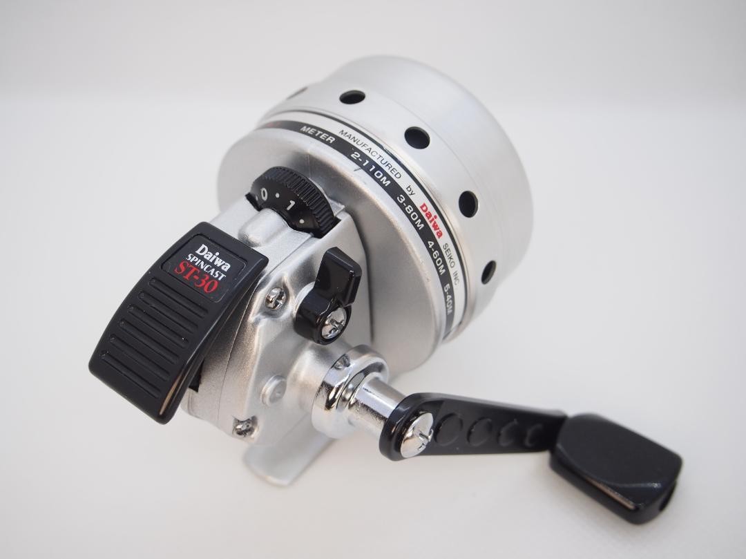 ダイワ スピンキャストST-30 ビンテージ 美品 DAIWA SPINCAST Daiwa Spincast ST-30 Vintage Beauty DAIWA SPINCAST | eBay
