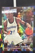 Kevin Garnett [Row 3] #4 Prices | 1998 Flair Showcase | Basketball