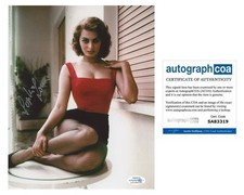 Sophia Loren Signed Tantalizing Come Hither Leggy 8x10 Photo ACOA