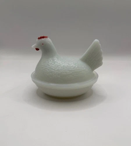 Vintage Westmoreland Milk Glass Hen on Nest Covered Dish