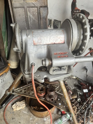 #ad Ridgid 300 Pipe Threader Machine and 141 $3000.00