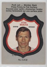 1972-73 O-Pee-Chee Player's Crests Stan Mikita #5 HOF 2k3