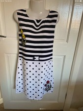 Guess Dress Size S summer dress Floral Excellent Condition fully lined 