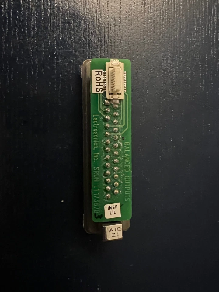 Lectrosonics SR Receiver Radio mic Universal RX base with 25 pin Din connector - Image 2 of 2