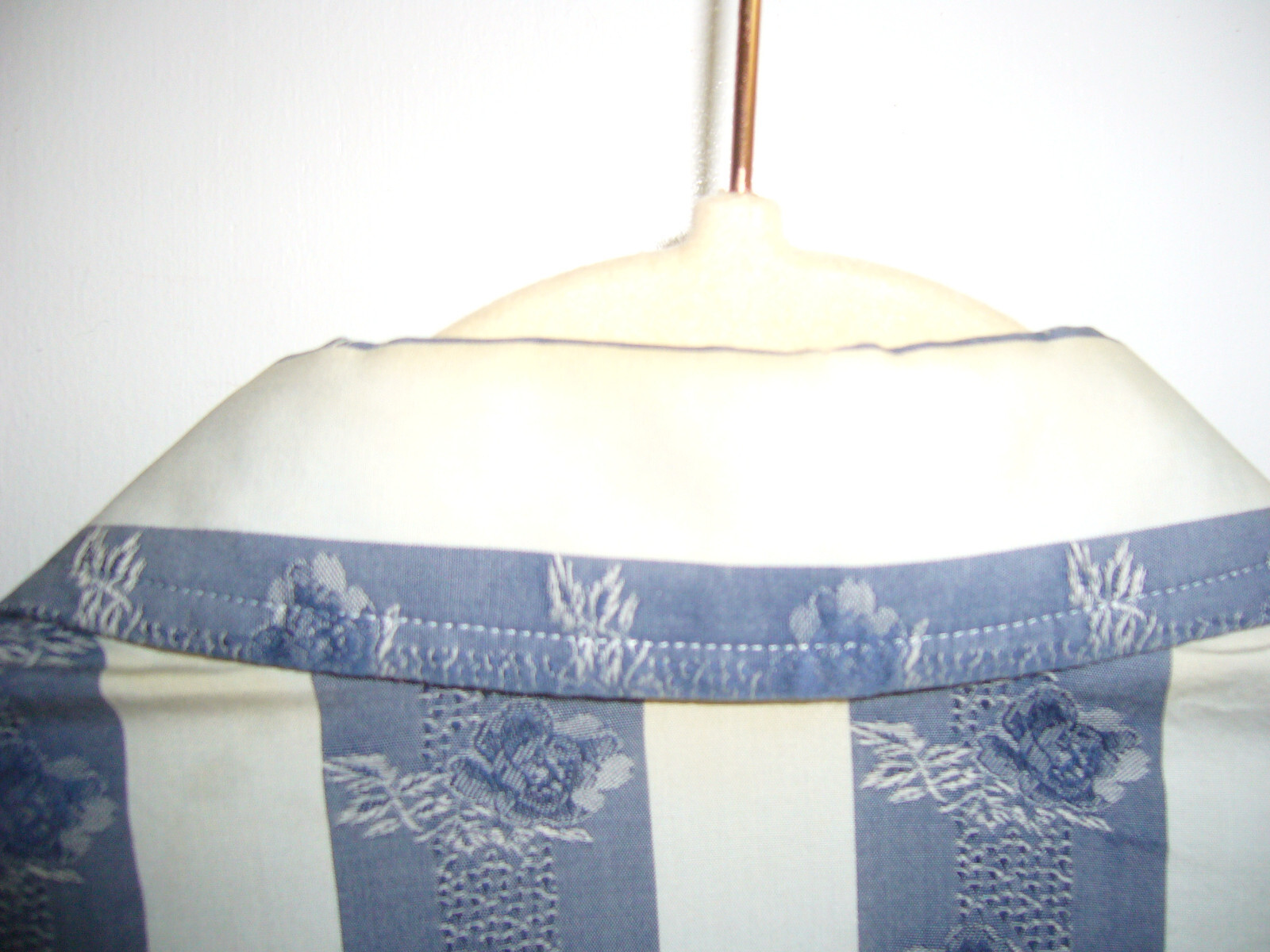 Robert Graham  Small button down slong sleeve - image 6