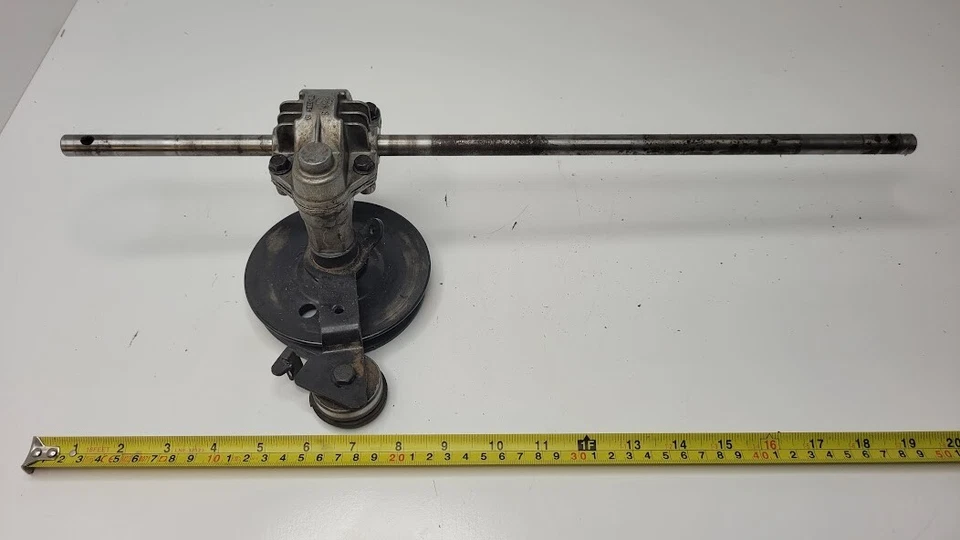 2000 Yardman 12A-558Q401 Honda GCV160 5.5 HP Front Axle Transmission w/Shaft - Image 2 of 4