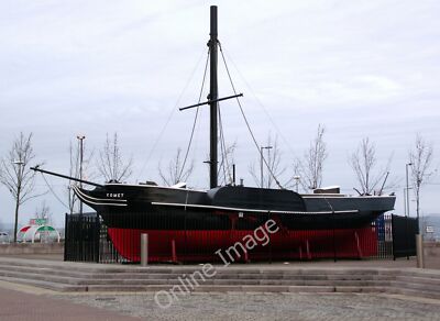 Photo 12x8 PS Comet replica at Port Glasgow A full scale replica of Henry  c2011