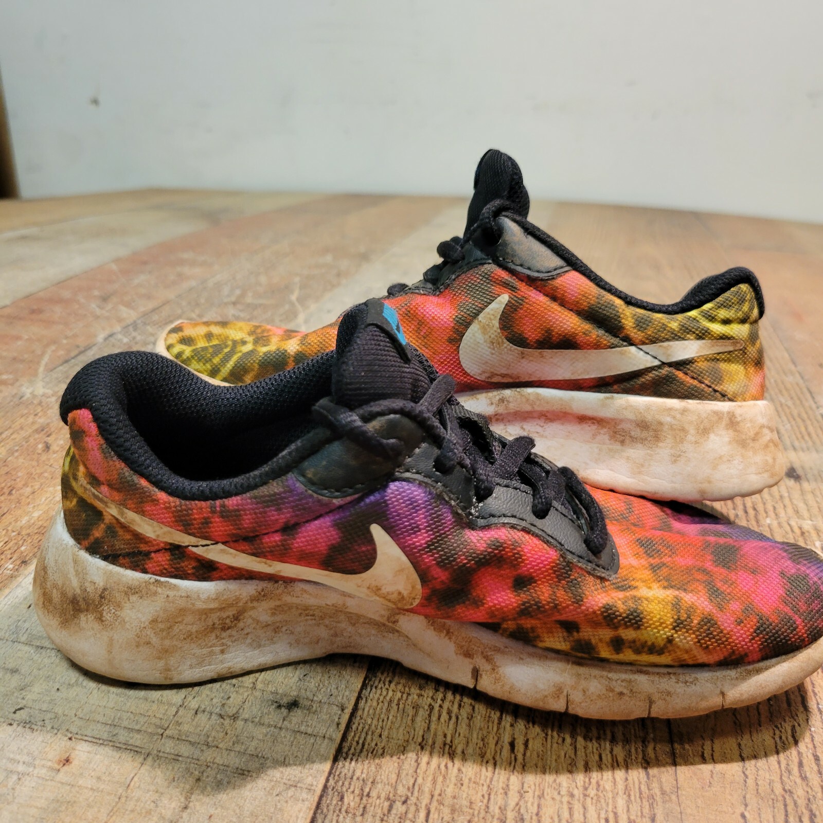 nike tanjun grade school