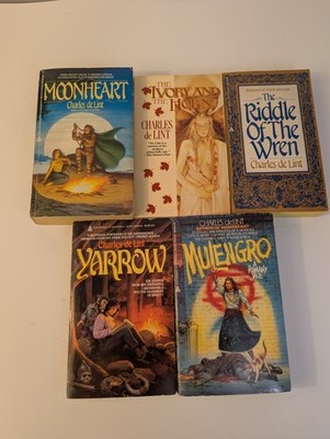 CHARLES DE LINT 5 PB LOT - Moonheart, Yarrow, The Ivory And The Horn, Mulengro