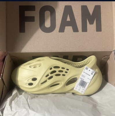 Adidas Yeezy Foam Runner Sulfur (GV6775) Men's Size 10 | eBay