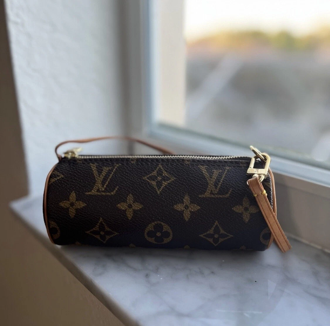 Louis-Vuitton-Monogram-Attached-Pouch-for-Papillon-Bag-Mini-Bag