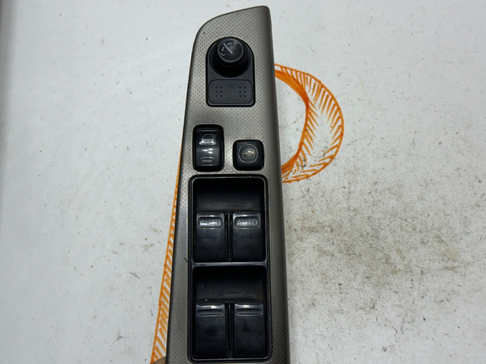 2005-2006 NISSAN ALTIMA FRONT LEFT DRIVER MASTER POWER WINDOW CONTROL SWITCH OEM
