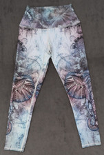 Evolution and Creation Women s Small Capri Leggings Athletic Yoga Pants