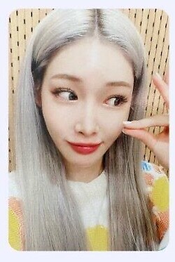 CHUNGHA ALL ALBUM POB PRE ORDER BENEFIT PHOTOCARD OFFICIAL | eBay