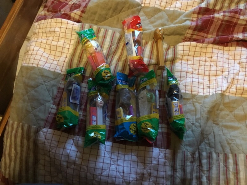 Lot of 8 Rare Vintage 'Star Wars' Pez Candy Dispensers (Luke, Darth Vader, Yoda)