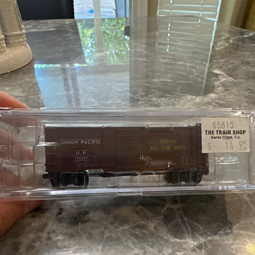 Boxcar Union Pacific 193307 InterMountain escala N modificado AAR 40'  | Condition: New
