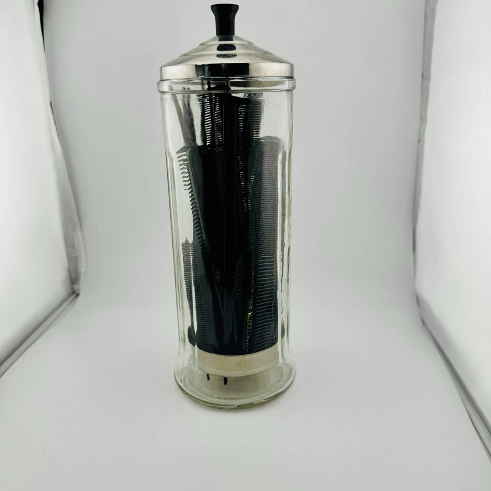 Tarro de vidrio desinfectante barbicida barberos vintage con tapa de metal e inserto Foto 4 de 4