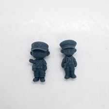 LaoYao 1:72 Cute Figurines  Medic Soldier Themed Trendy Toy Models