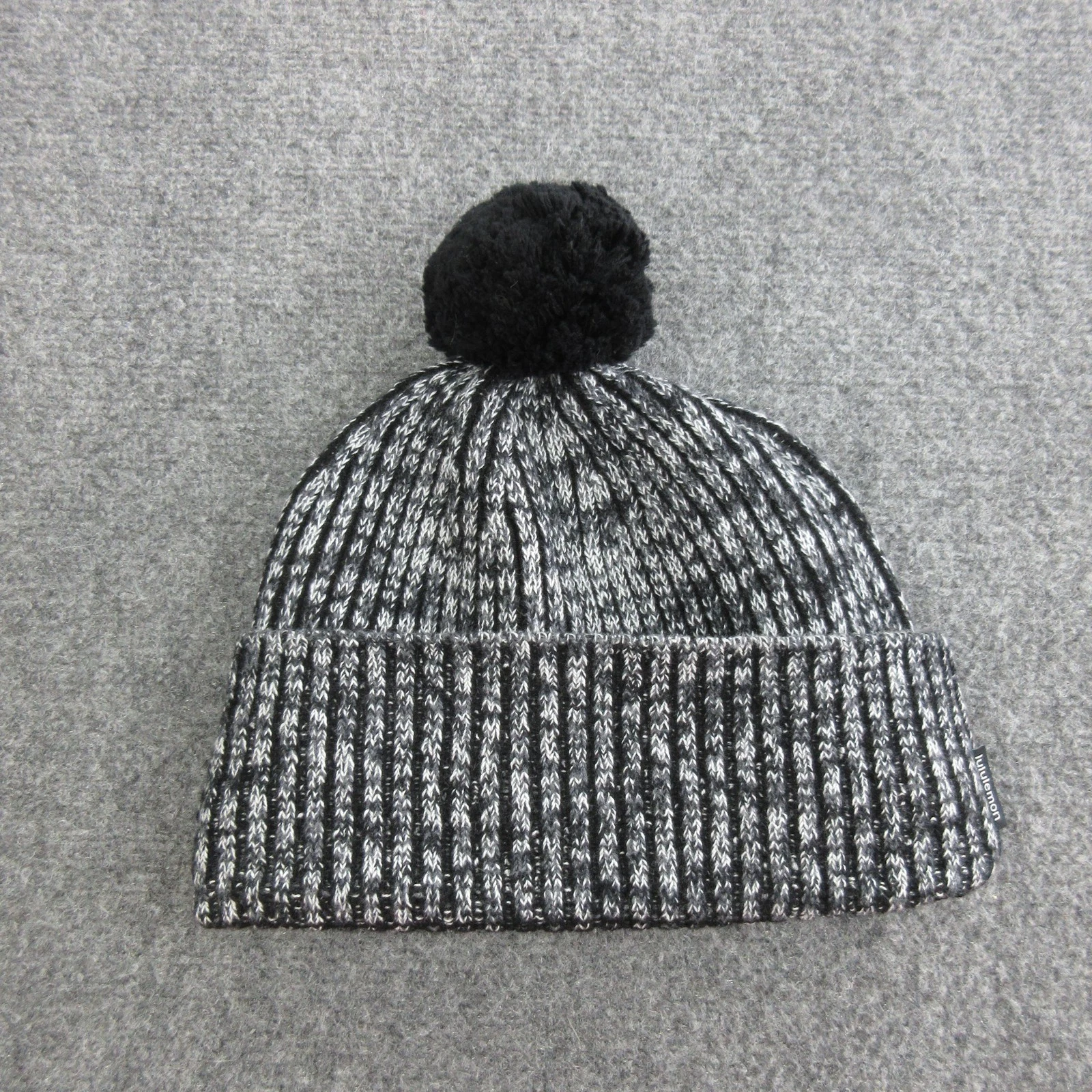 Lululemon Hat Beanie Womens One Size Black Textured Fleece Lined Pom Pom Knit