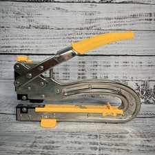 Crop A Dile II Big Bite We R Memory Keepers Hole Punch 6" Reach Tool