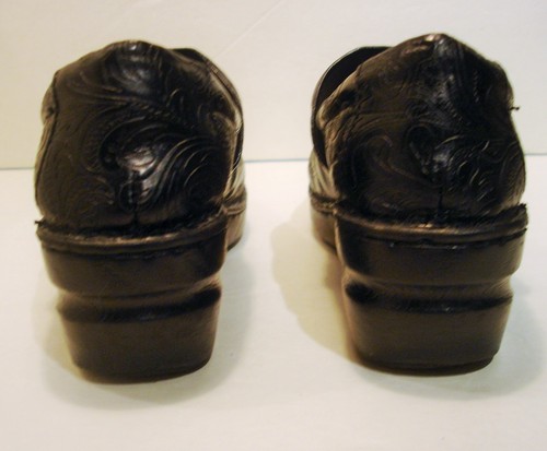 Black BORN Concept CLOG Women 8.5 Slip-on-Tooled-BOC-Nurse/Work Shoes - Picture 4 of 7