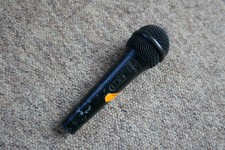 Roland Dr-20 Dynamic Microphone Cheap And Cheerful Workhorse Mic For Live Or Rec