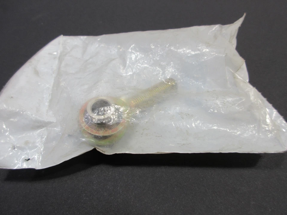 QTY 1 NEW OEM POLARIS XCSP RMK EDGE 500 600 700 + UPPER RADIUS ROD OUTER ROD END - Imagem 3 de 4