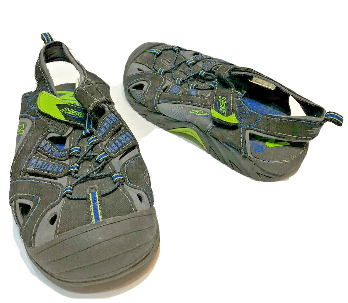 Sandali da trekking Keen ragazzo nero verde blu impermeabili regolabili taglia US 6