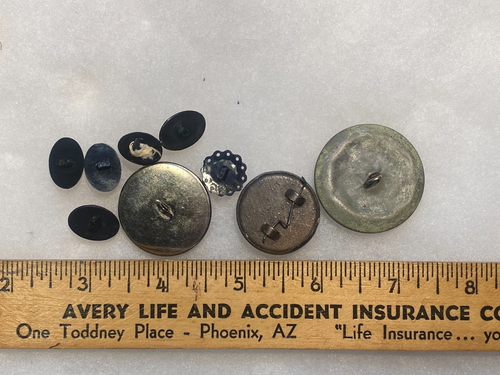 9 Antique Vintage Plastic Celluloid Portrait Cameo Buttons 5/8"-1+1/2" - Picture 2 of 2