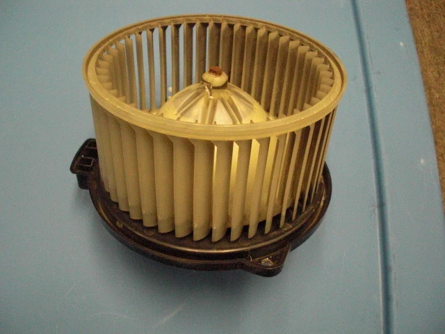 MERCEDES-BENZ W163 ML430 ML320 1998-99-00-01-02-2005 CALENTADOR VENTILADOR MOTOR Foto 2 de 4